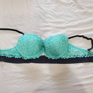 Victoria's Secret Date Push Up Bra (36C)
